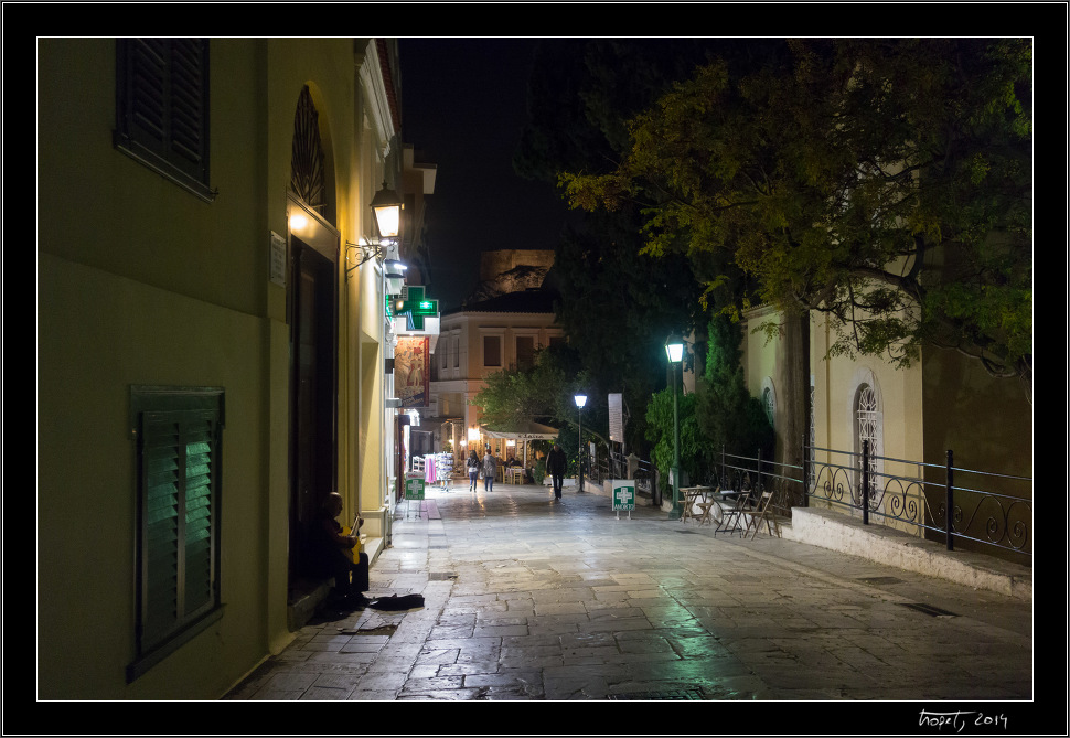 THALAMOSS GAM - Athens
, photo 4 of 8, 2014
, 20141106-1937-DSC02694.jpg (215,273 kB)
