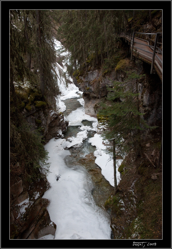 Johnston Canyon - Banff, AB, photo 162 of 217, 2009, 162-_DSC6050.jpg (281,881 kB)