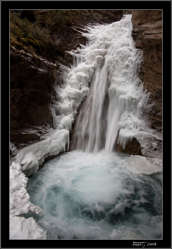 Lower Falls, Johnston Canyon - Banff, AB, photo 166 of 217, 2009, 166-_DSC6069.jpg (216,902 kB)