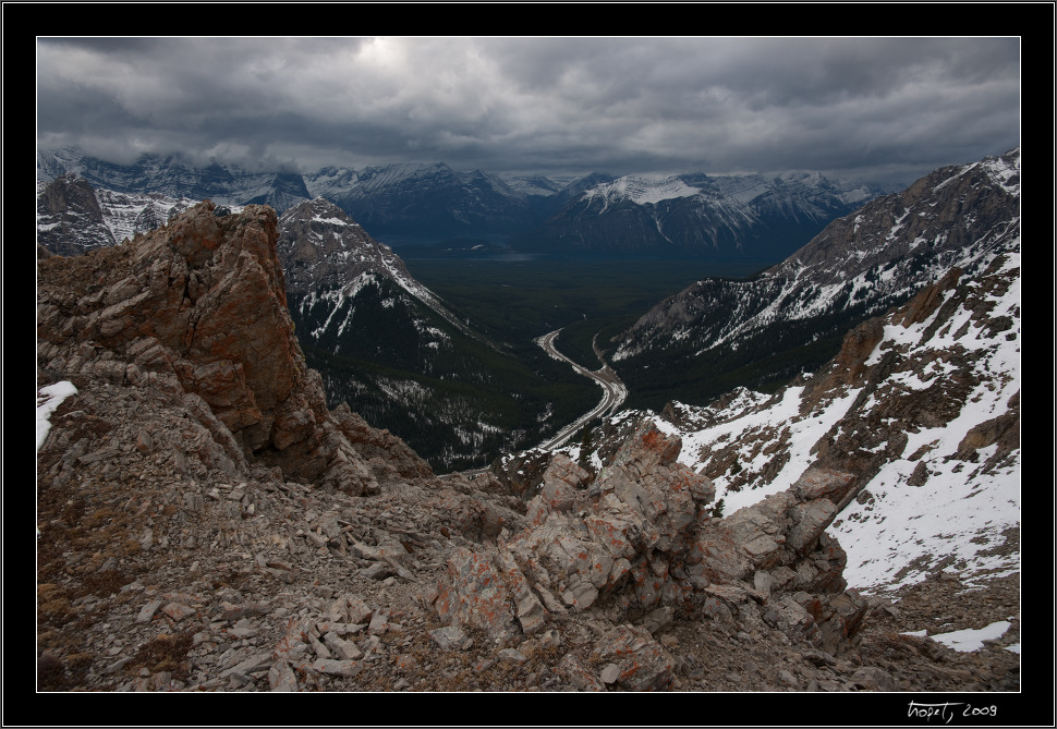 Ve spodn sti hebene Elpoco Peak / On the lower part of the Elpoco Peak range - Banff, AB, photo 192 of 217, 2009, 192-_DSC6163.jpg (326,914 kB)