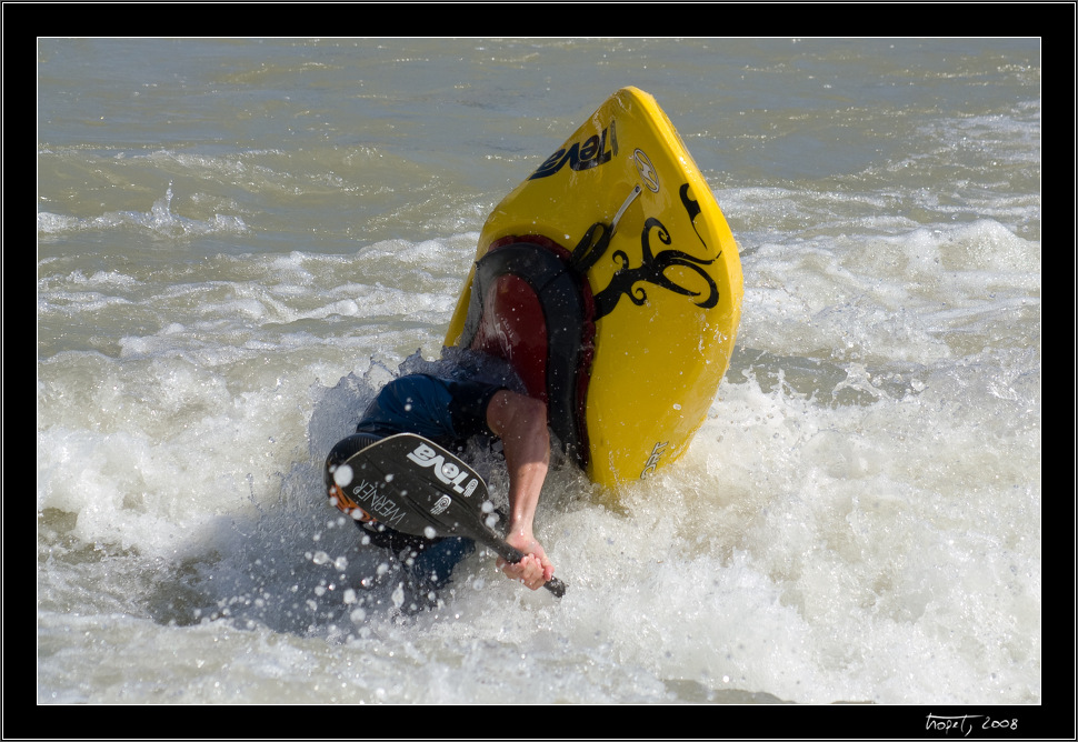 K1M finle / K1M finals - Honza pindler - Freestyle Kayak unovo, photo 143 of 158, 2008, PICT8108.jpg (263,573 kB)