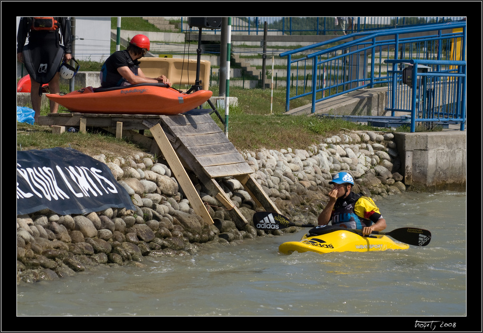 Freestyle Kayak unovo, photo 149 of 158, 2008, PICT8123.jpg (341,892 kB)