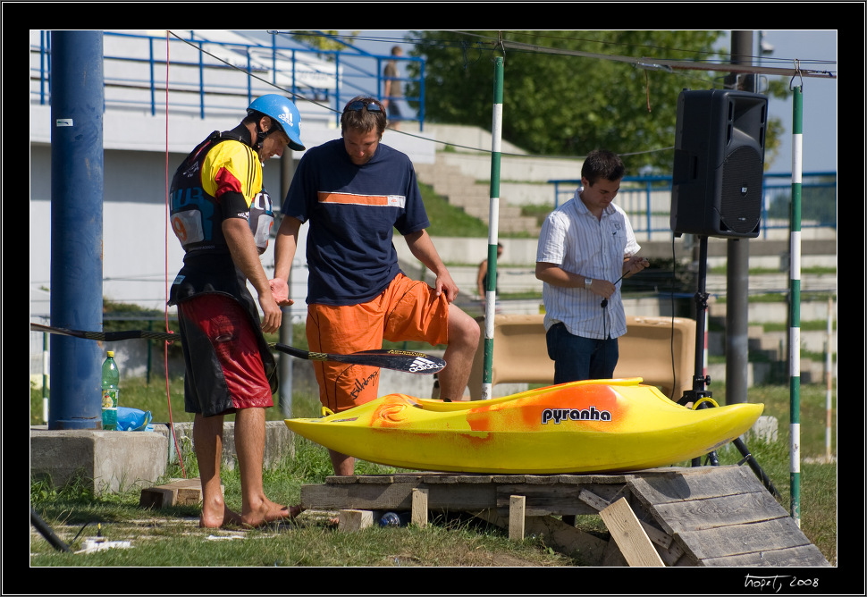 Freestyle Kayak unovo, photo 157 of 158, 2008, PICT8145.jpg (302,737 kB)