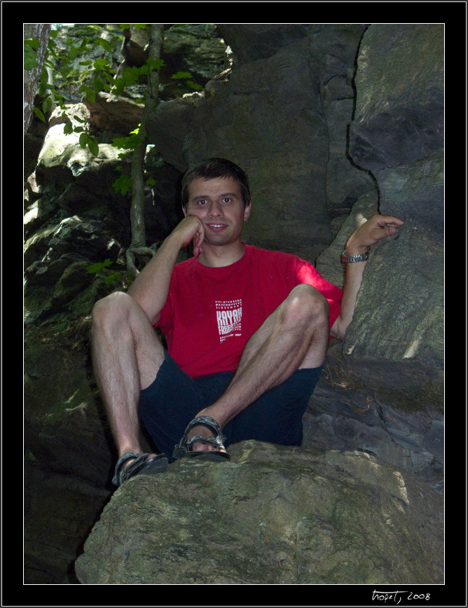 Tak tady jsem ped dvancti lety sedl jako mudrc na non bojovce - Dukovany + Peovice, photo 1 of 16, 2008, CRW_4695.jpg (251,813 kB)