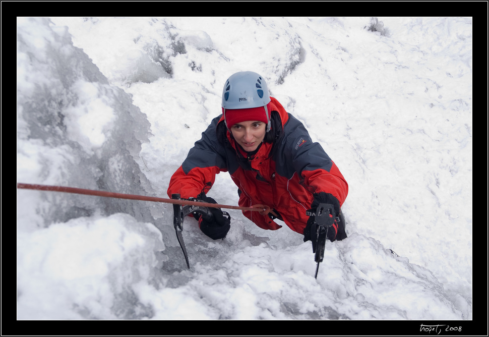 Ledov lezen ve Vru / Ice climbing in Vr, photo 6 of 61, 2008, PICT5630.jpg (189,200 kB)