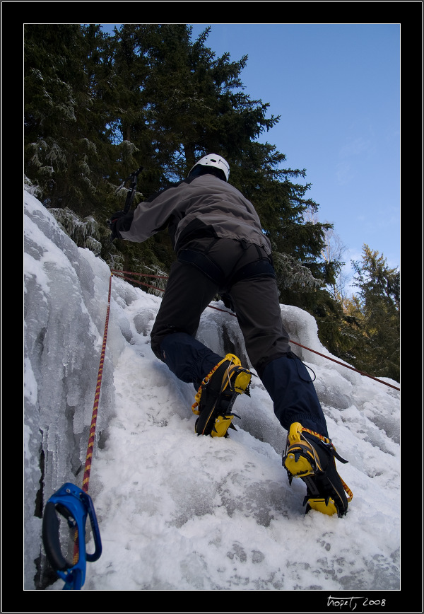 Ledov lezen ve Vru / Ice climbing in Vr, photo 19 of 61, 2008, PICT5648.jpg (223,665 kB)