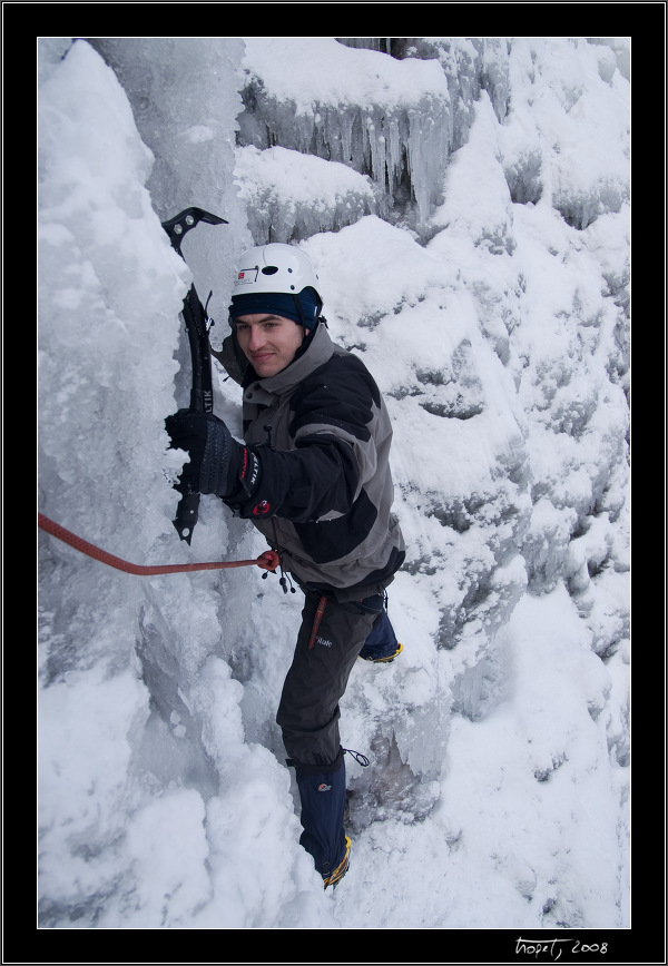 Ledov lezen ve Vru / Ice climbing in Vr, photo 28 of 61, 2008, PICT5664.jpg (185,467 kB)