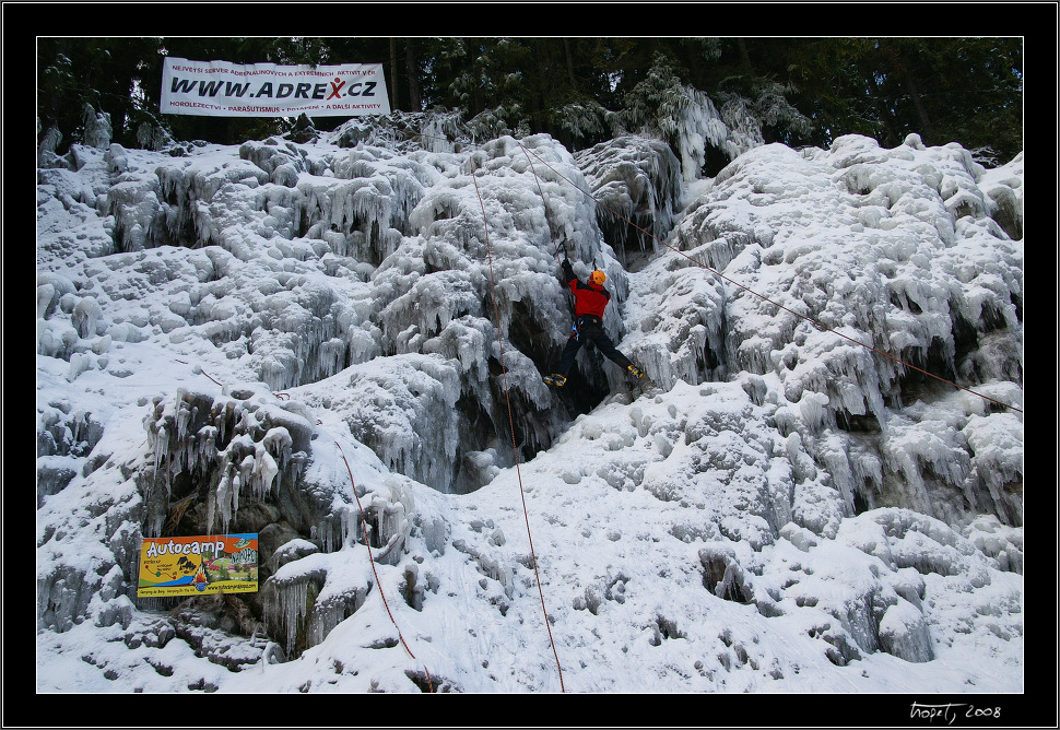 Ledov lezen ve Vru / Ice climbing in Vr, photo 30 of 61, 2008, PICT5670.jpg (389,054 kB)