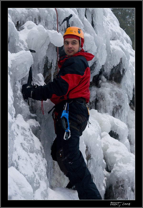 Ledov lezen ve Vru / Ice climbing in Vr, photo 39 of 61, 2008, PICT5692.jpg (213,542 kB)