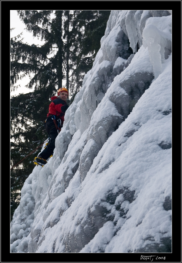 Ledov lezen ve Vru / Ice climbing in Vr, photo 46 of 61, 2008, PICT5703.jpg (225,717 kB)