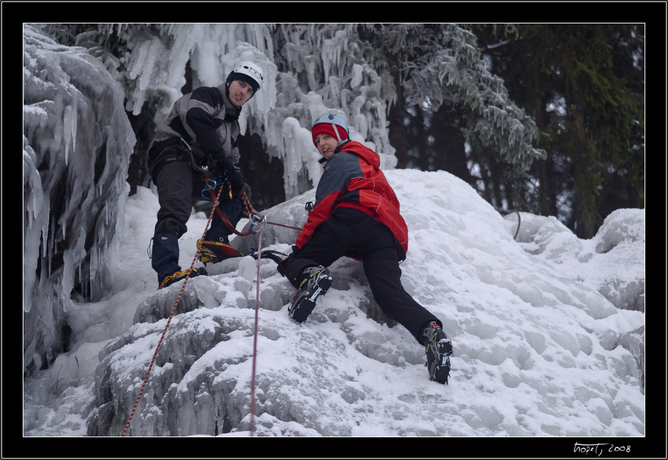 Ledov lezen ve Vru / Ice climbing in Vr, photo 61 of 61, 2008, PICT5726.jpg (242,885 kB)