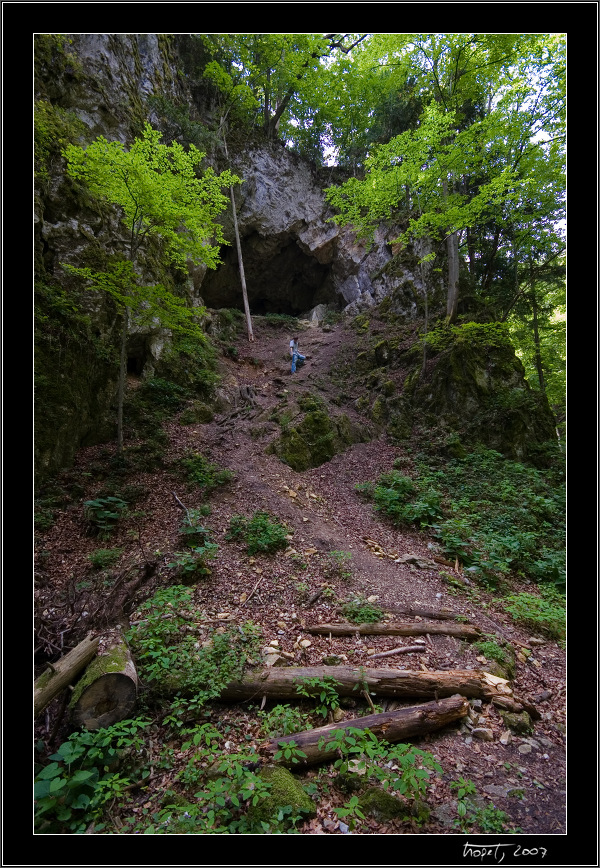 Pusty zleb (approx. transl. Barren Glen)