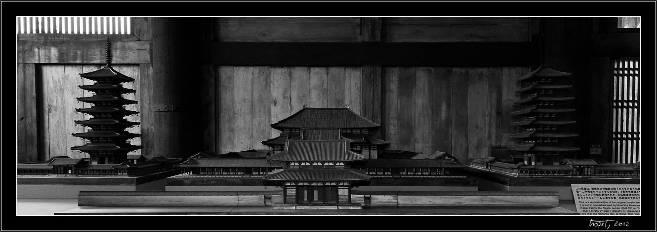 Nara, Japonsko / Nara, Japan, photo 65 of 224, 2012, DSC02237.jpg (172,996 kB)