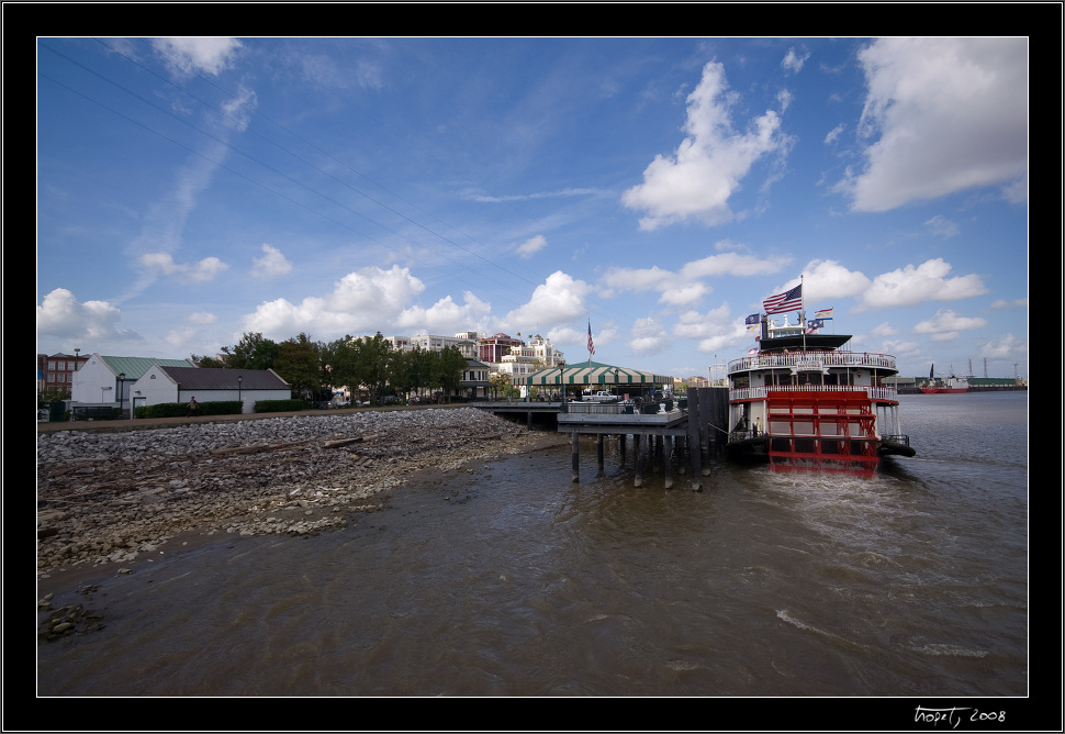 Streamer NATCHEZ on Mississippi - New Orleans, photo 24 of 117, 2008, PICT8772.jpg (222,208 kB)