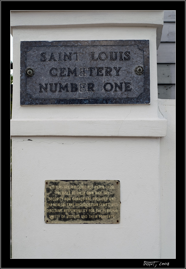 Saint Louis Cemetery No. 1 - New Orleans, photo 63 of 117, 2008, PICT8843.jpg (184,674 kB)