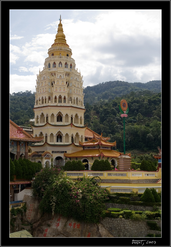 Pagoda of Kek Lok Si Temple