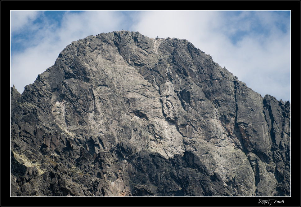 Zpadn stna Lomniku / West face of Lomnick peak - Tatry - metodick dokolen / methodology training, photo 3 of 102, 2009, 003-_DSC4868.jpg (375,600 kB)