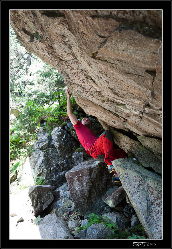 Jedno tajn a oblben msto na lezen v Tatrch / One secret and still popular place to climb in High Tatras<br>Fotila Aleka / Photo by Aleka - Vysok Tatry, Pieniny, Liptovsk Mikul, photo 100 of 154, 2010, 100-DSC07537.jpg (356,283 kB)